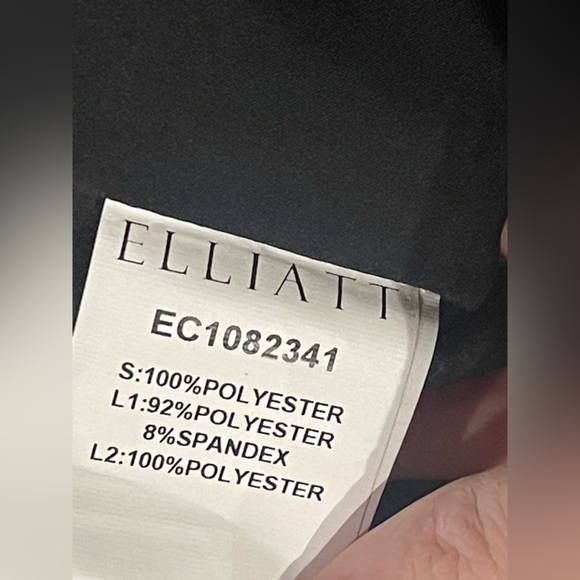 ELLIATT Vida Off The Shoulder Long Sleeve Cocktail Mini Women Size XSmall NEW - Picture 10 of 11